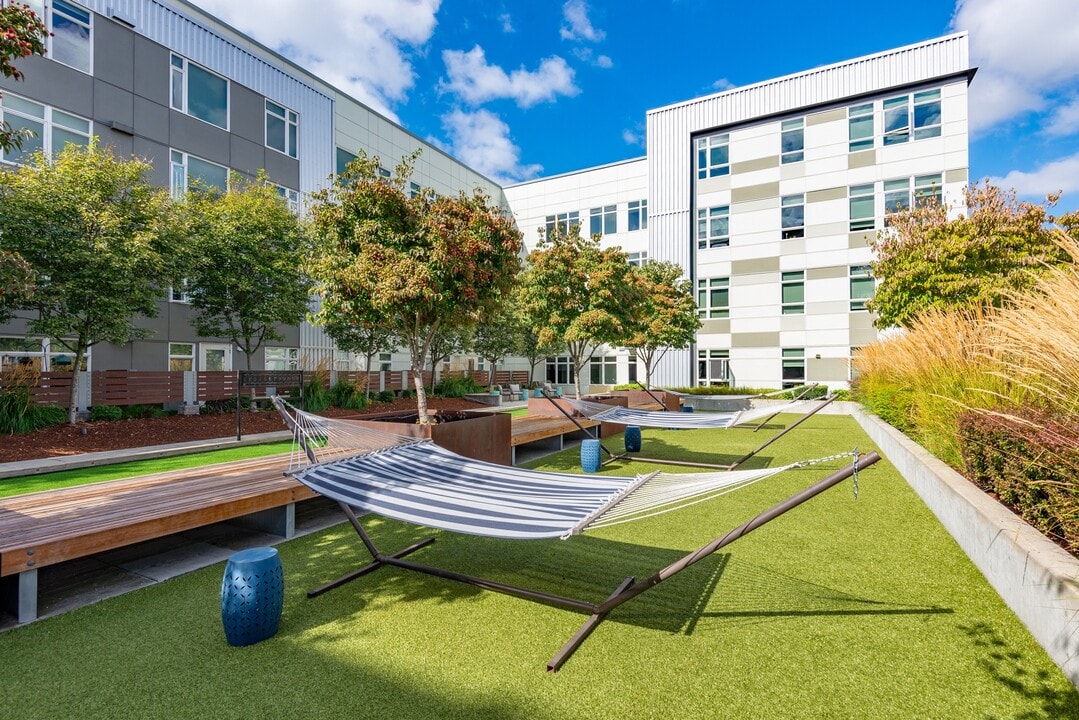 Dwell At Kent Station Apartments in Kent, WA - Foto de edificio