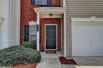 310 Azalea Cir in Cumming, GA - Building Photo - Building Photo