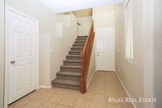 9263 Moonlight Nest Ln in Las Vegas, NV - Building Photo - Building Photo