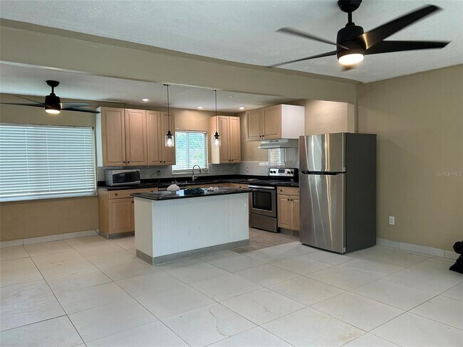 1816 Narranja St in Punta Gorda, FL - Building Photo - Building Photo