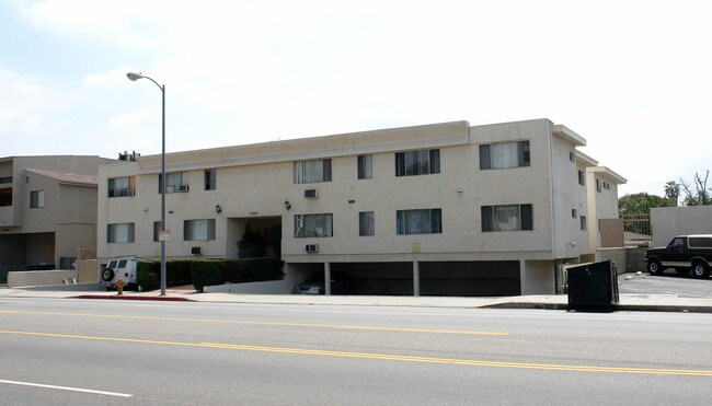 The Calcutta Apartments in Los Angeles, CA - Building Photo - Building Photo