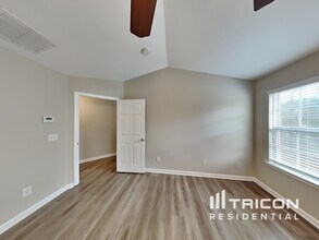 1311 Candler Ct in Morrow, GA - Building Photo - Building Photo