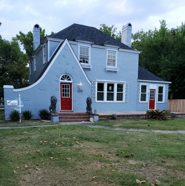 1007 W Palmetto St