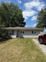 153 Spring Valley Rd in Danville, KY - Building Photo