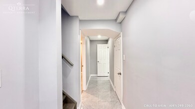 59 Trumpeter St in Toronto, ON - Building Photo - Building Photo