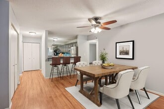 4625 Minnetonka Blvd, Unit 107 in Minneapolis, MN - Building Photo - Building Photo