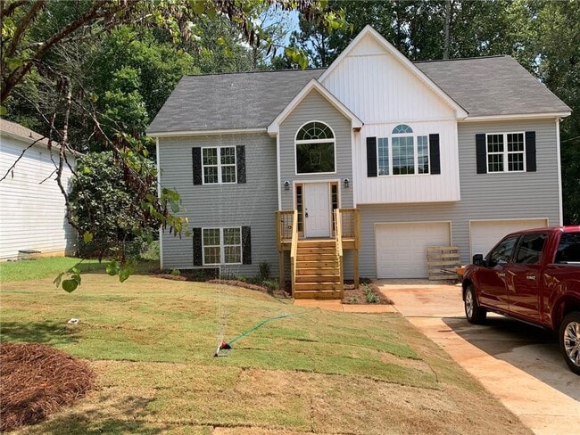 property at 206 Westwood Trail