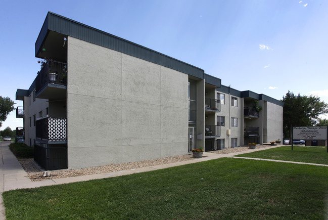 Parkview Village West in Arvada, CO - Foto de edificio - Building Photo