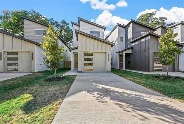 property at 2413 Easley St