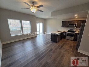 330 N 6th Terrace in Louisburg, KS - Building Photo - Building Photo