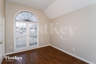 2779 Van Leer Dr in Memphis, TN - Foto de edificio - Building Photo