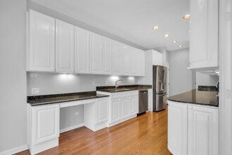 1740 Melise Dr in Glenview, IL - Building Photo - Building Photo