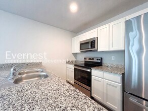 4 Sea Ship Pl in Palm Coast, FL - Foto de edificio - Building Photo