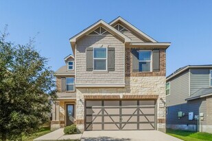 3952 Gentle Mdw in New Braunfels, TX - Building Photo