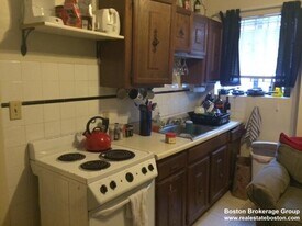 212 Hemenway St, Unit 1 in Boston, MA - Building Photo