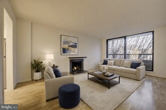 1700 17th St NW in Washington, DC - Building Photo - Building Photo