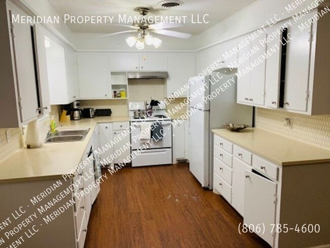 1909 45th St in Lubbock, TX - Building Photo - Building Photo