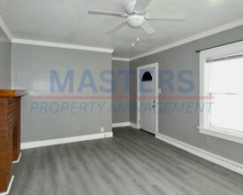 1702 Hurd St in Toledo, OH - Building Photo - Building Photo