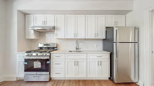 68-28 Juno St in Queens, NY - Building Photo - Building Photo