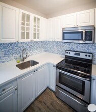 53 NE 49th St in Miami, FL - Building Photo - Building Photo