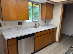 61529 Cascade River Rd in Marblemount, WA - Foto de edificio - Building Photo