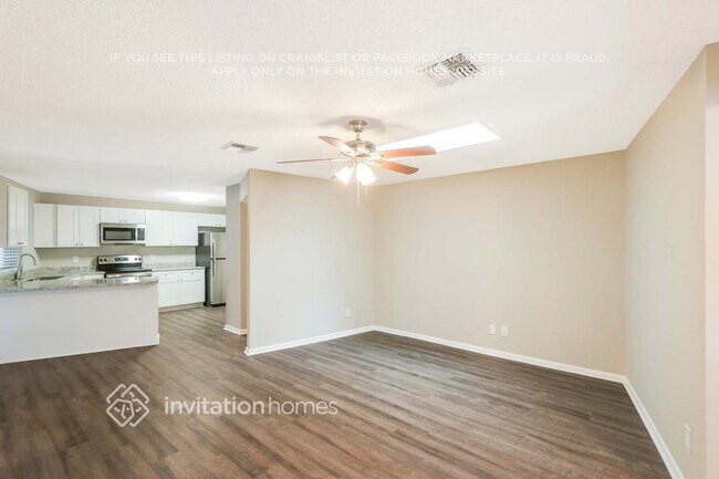 8814 Elm Leaf Ct in Port Richey, FL - Building Photo - Building Photo