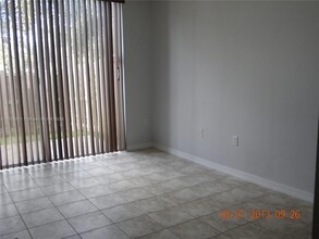 5803 Siena Ln in Hollywood, FL - Building Photo - Building Photo