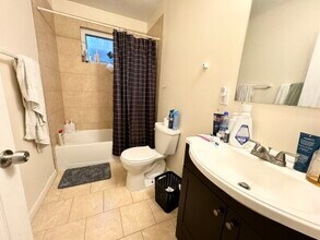 93A Hillside St, Unit #1 in Boston, MA - Building Photo - Building Photo