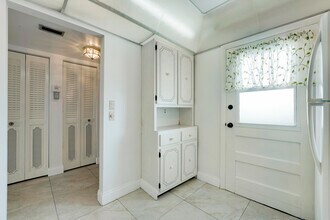 6161 NW 2nd Ave in Boca Raton, FL - Building Photo - Building Photo