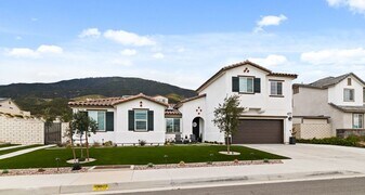 3416 O'Rourke Ave, Unit B12 in San Bernardino, CA - Building Photo