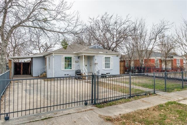 7909 Wanebe Dr in Dallas, TX - Building Photo - Building Photo