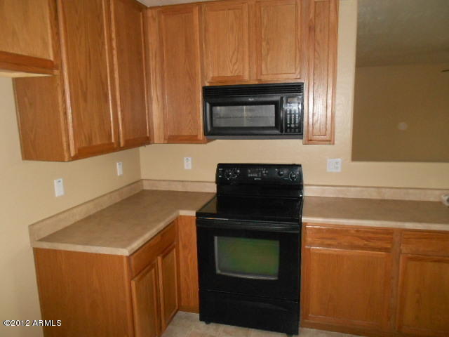 3320 W Wayland Dr in Phoenix, AZ - Building Photo - Building Photo