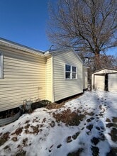 928 W Waggoner St in Decatur, IL - Building Photo - Building Photo