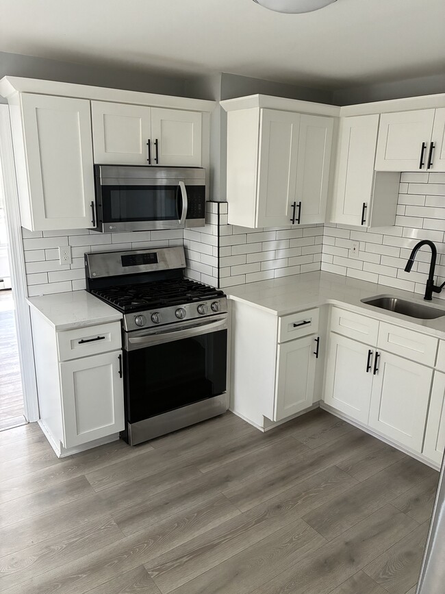31 Hopkins St, Unit First floor