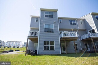 829 Pecan Rd in Spring City, PA - Building Photo - Building Photo