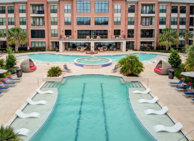 15255 Vintage Preserve Pkwy in Houston, TX - Foto de edificio - Building Photo