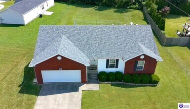 520 University Dr in Radcliff, KY - Building Photo - Building Photo
