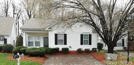 4807 Pennant Pl in Charlotte, NC - Foto de edificio - Building Photo