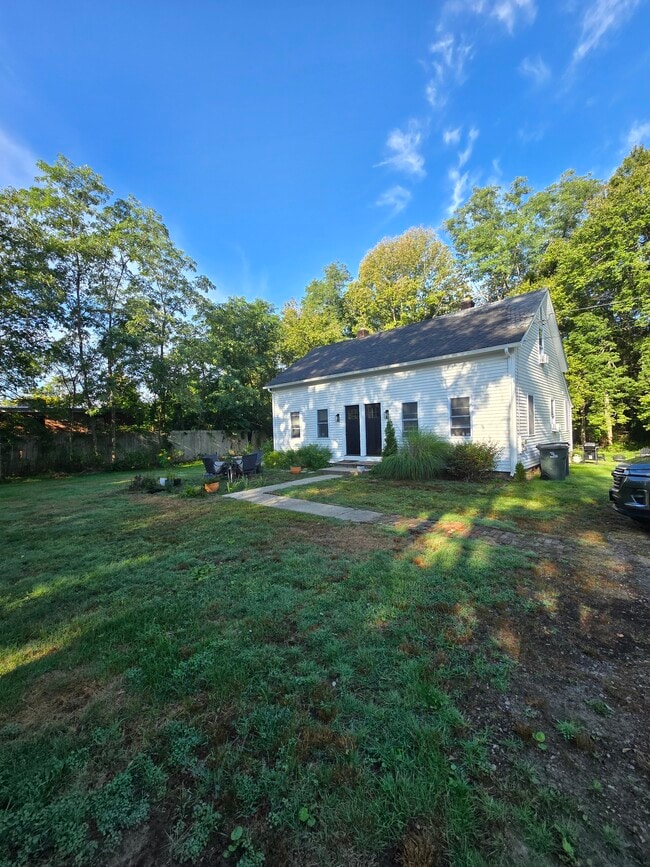 121 Sweet Ln, Unit Sweet Lane