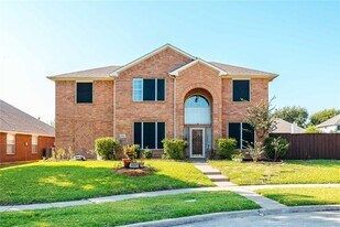 11105 Covey Ln in Frisco, TX - Building Photo