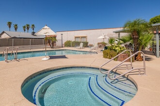 Olive Ridge Senior Living in Peoria, AZ - Building Photo - Building Photo
