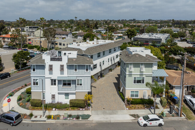 2634 Madison St in Carlsbad, CA - Building Photo - Building Photo