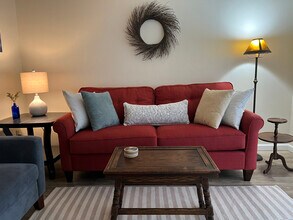 376 Catron St N in Monmouth, OR - Building Photo - Building Photo