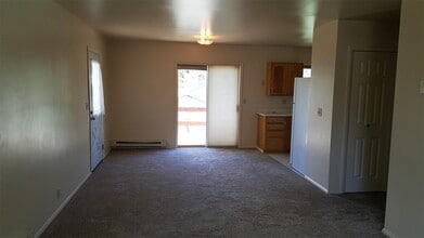 329 N Tyler Ave in Pinedale, WY - Building Photo - Building Photo