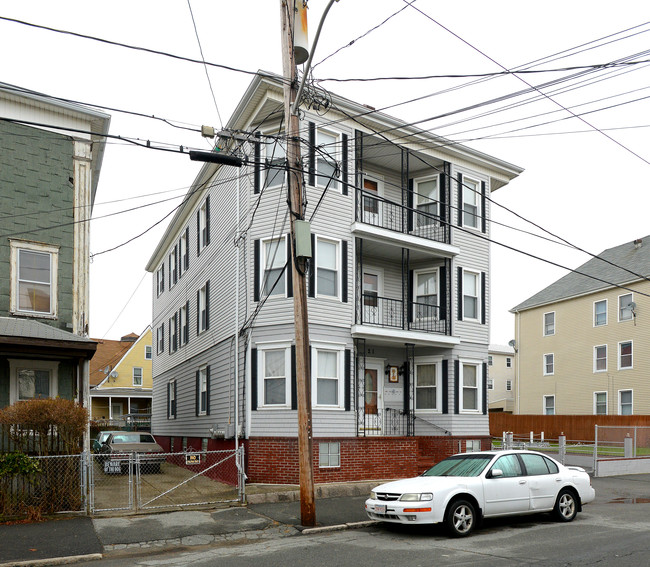 21 Nelson St in New Bedford, MA - Building Photo - Building Photo