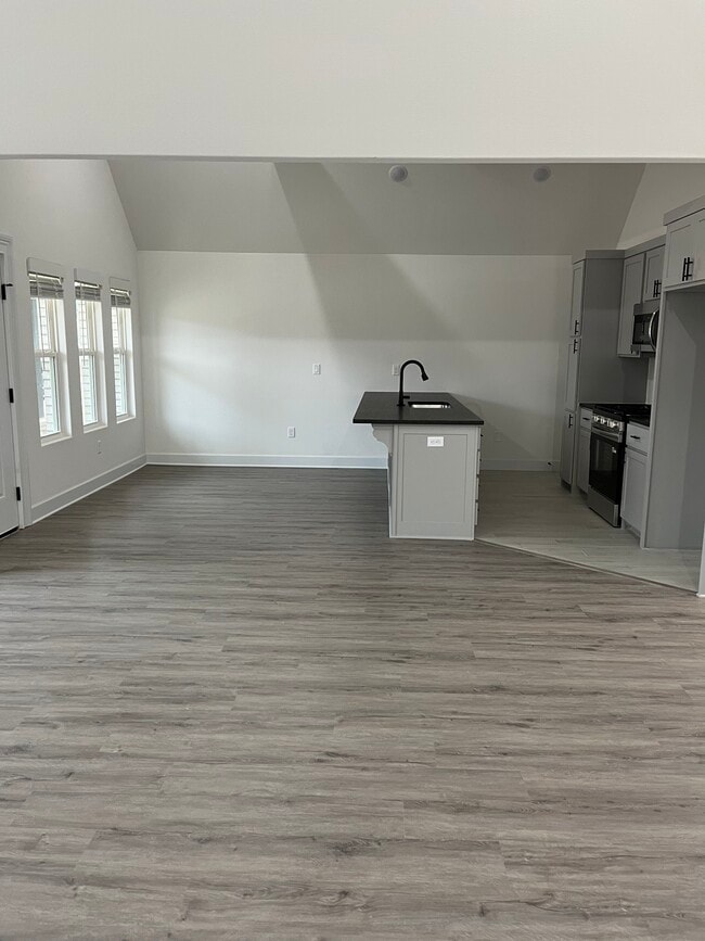 3201 SW Lovely Ln in Bentonville, AR - Building Photo - Building Photo