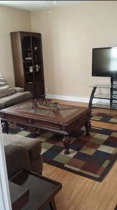 627 3rd St NW in Faribault, MN - Foto de edificio