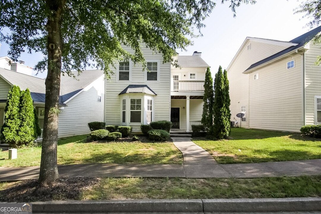 4654 Parkway Cir in Atlanta, GA - Building Photo