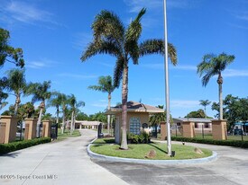 4619 Goldfinch Ln in Merritt Island, FL - Building Photo
