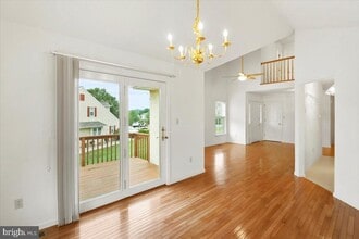 10 Stable Dr in Elverson, PA - Building Photo - Building Photo
